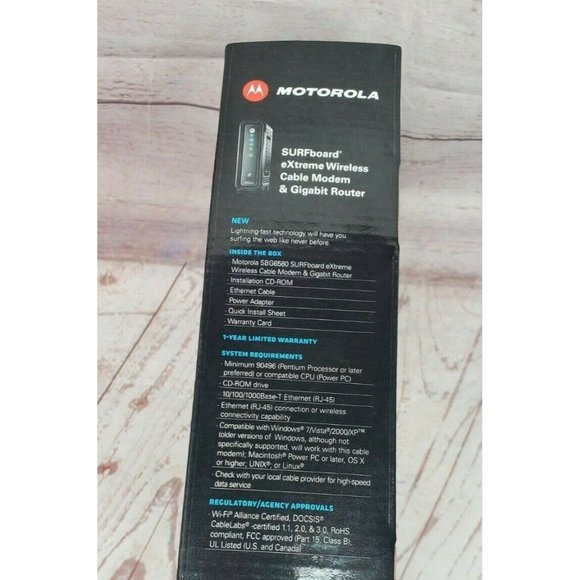 Motorola Surfboard Extreme Wireless Cable Modem And Gigabit Router - Picture 5 of 12
